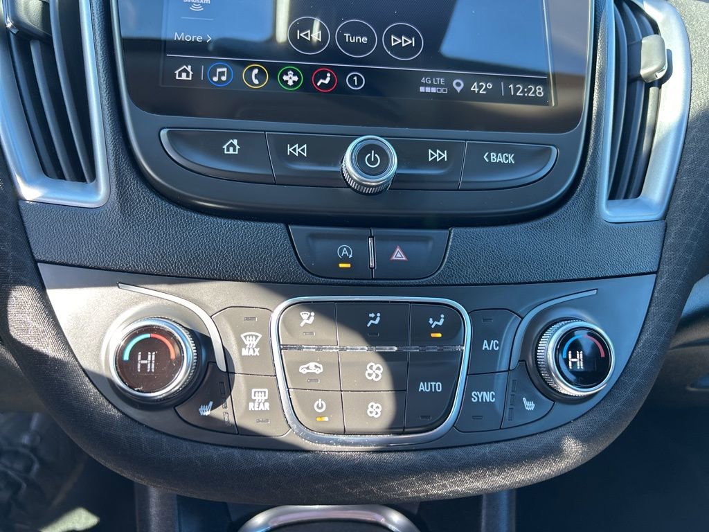 Used 2025 Chevrolet Malibu LT image 23