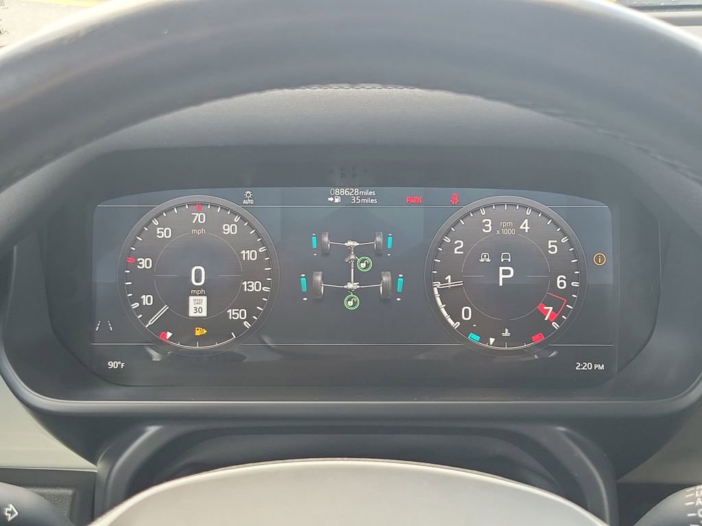 Used 2022 Land Rover Defender 110 SE image 22