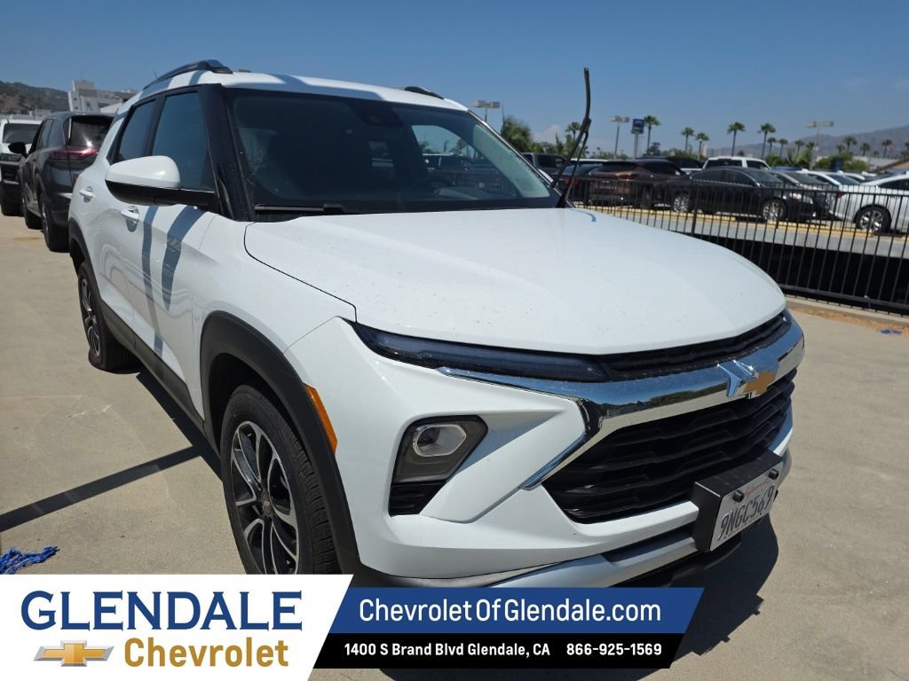 Certified 2025 Chevrolet TrailBlazer LT FWD image 8