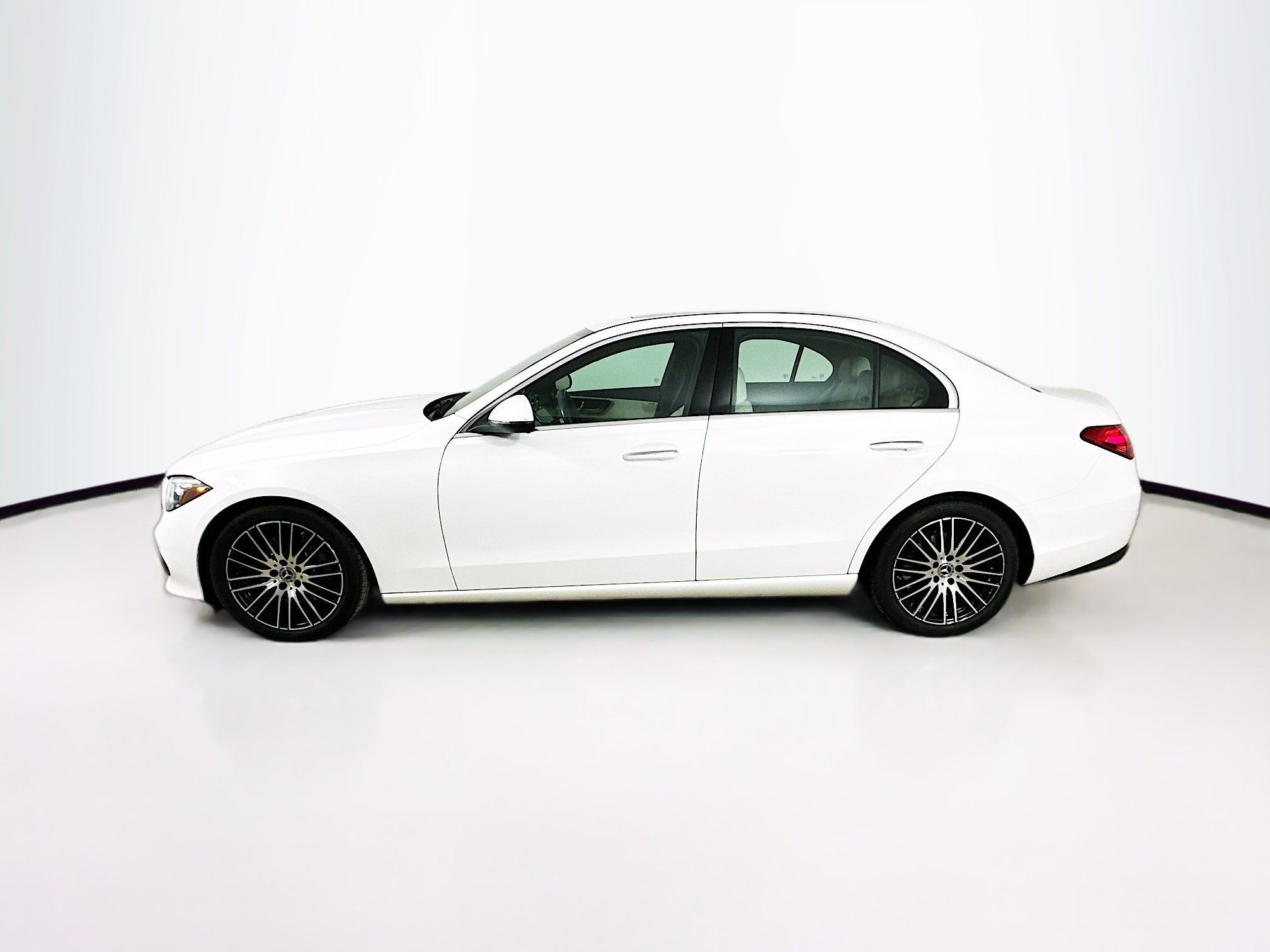 Certified 2022 Mercedes-Benz C 300 4MATIC Sedan image 5