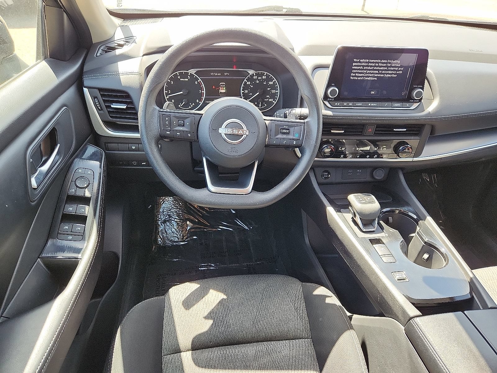 Used 2024 Nissan Rogue SV FWD image 10