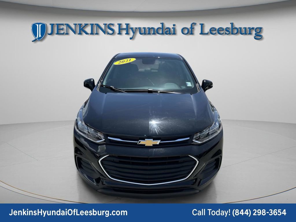 Used 2021 Chevrolet Trax LS w/ Tint and Cruise Package image 8