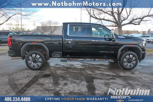Used 2024 GMC Sierra 3500 Denali w/ Denali Reserve Package AWD/4WD image 6