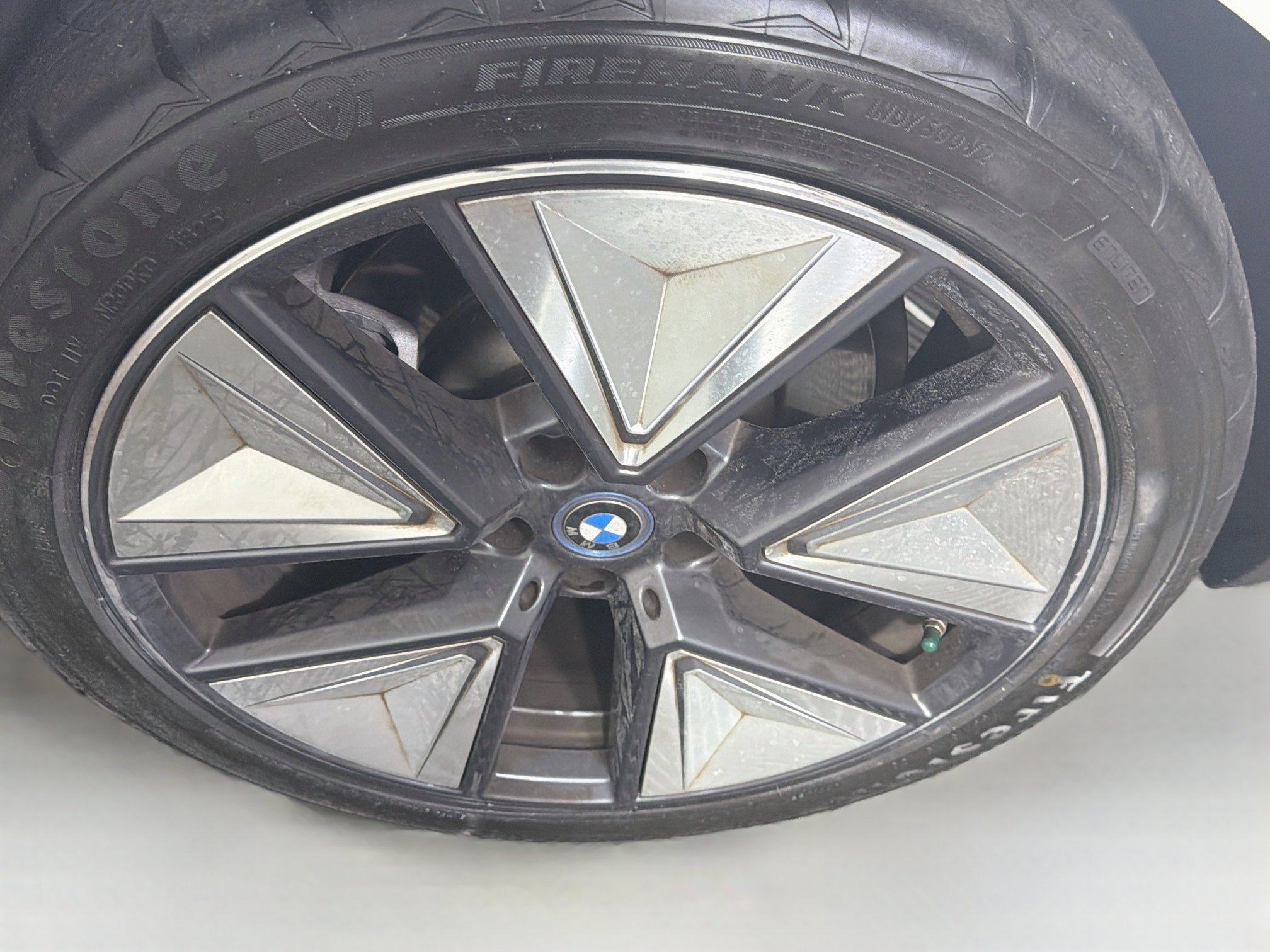 Used 2024 BMW i4 eDrive35 w/ Premium Package RWD image 11