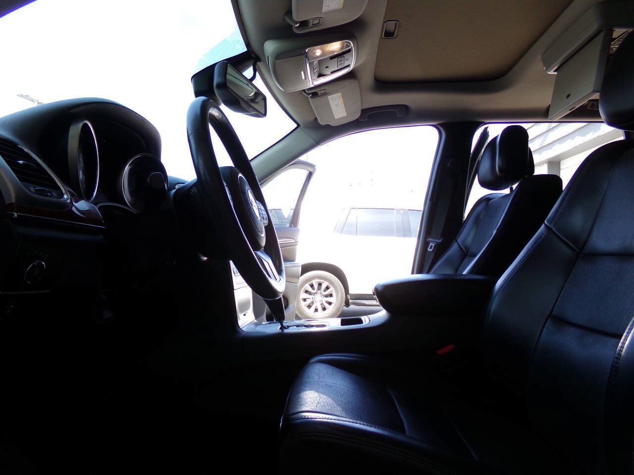 Used 2011 Jeep Grand Cherokee Limited RWD image 19