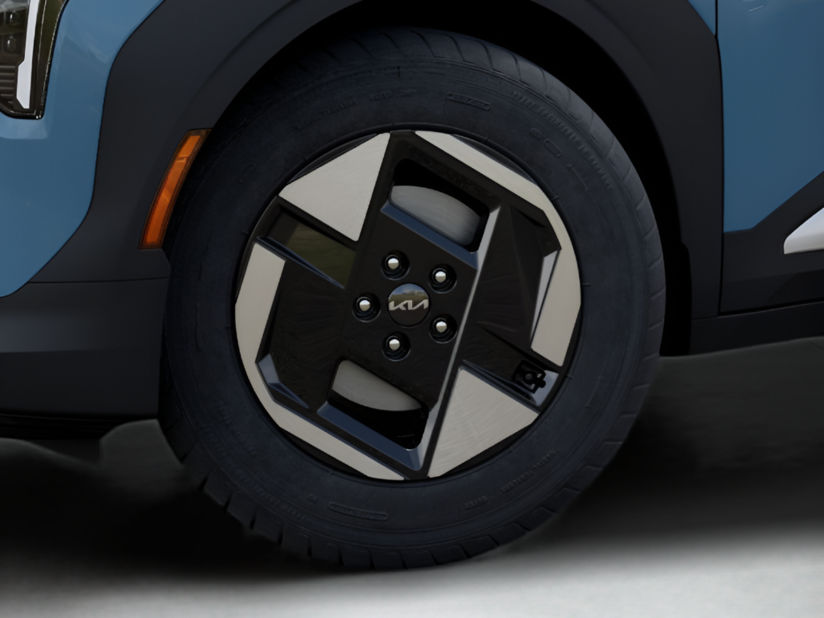 New 2027 Kia EV3 Wind FWD image 10