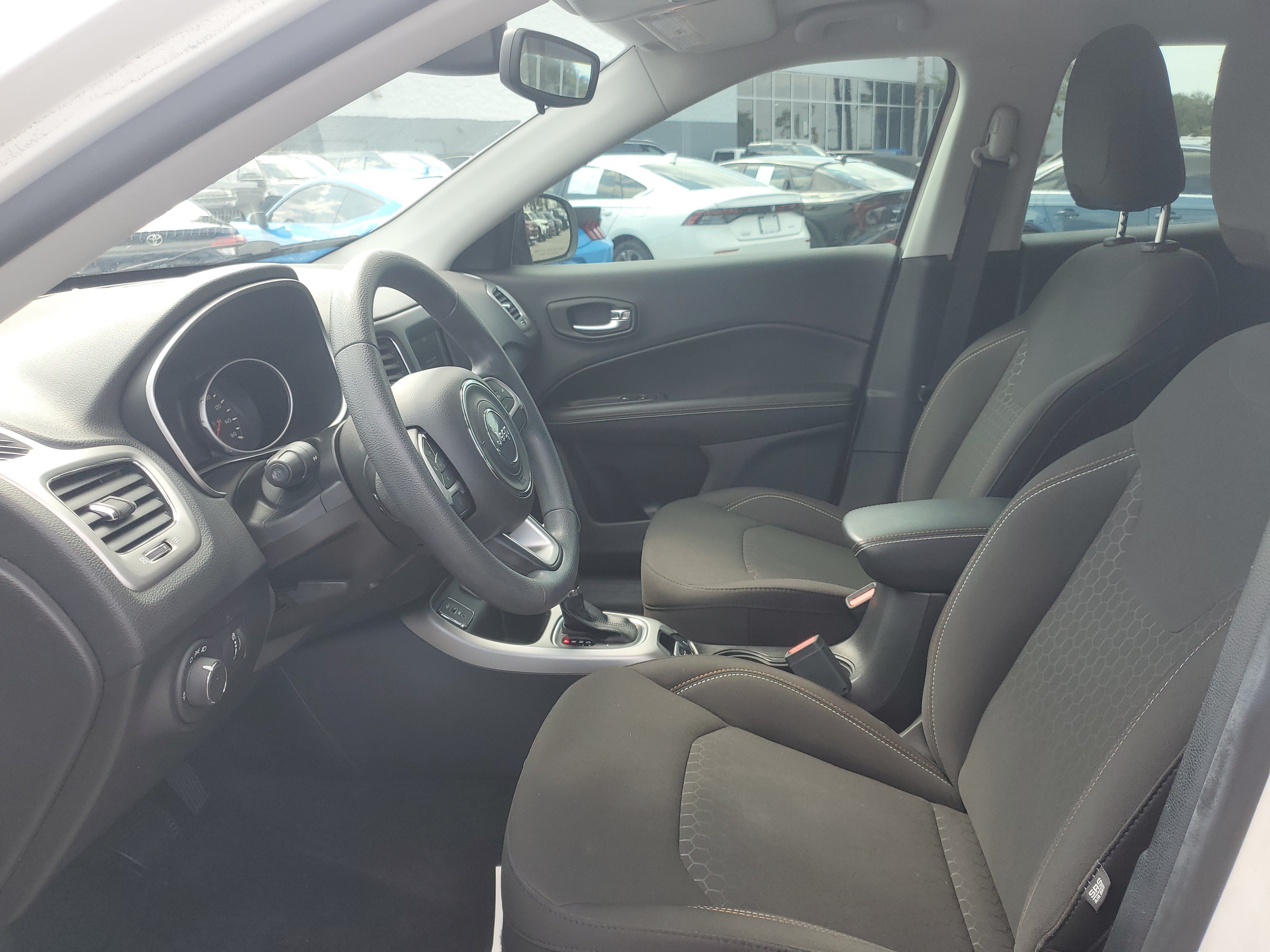 Used 2020 Jeep Compass Sport w/ Tech Group FWD image 12