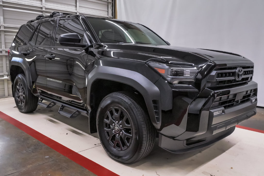 Used 2025 Toyota 4Runner SR5 RWD image 5