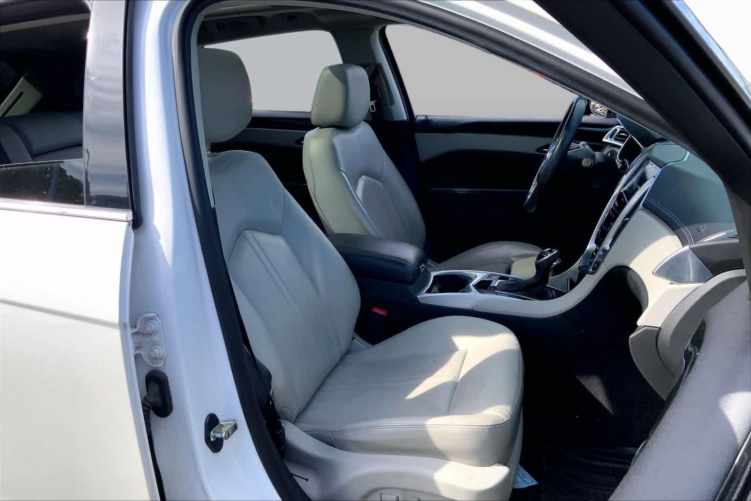 Used 2014 Cadillac SRX Luxury FWD image 9