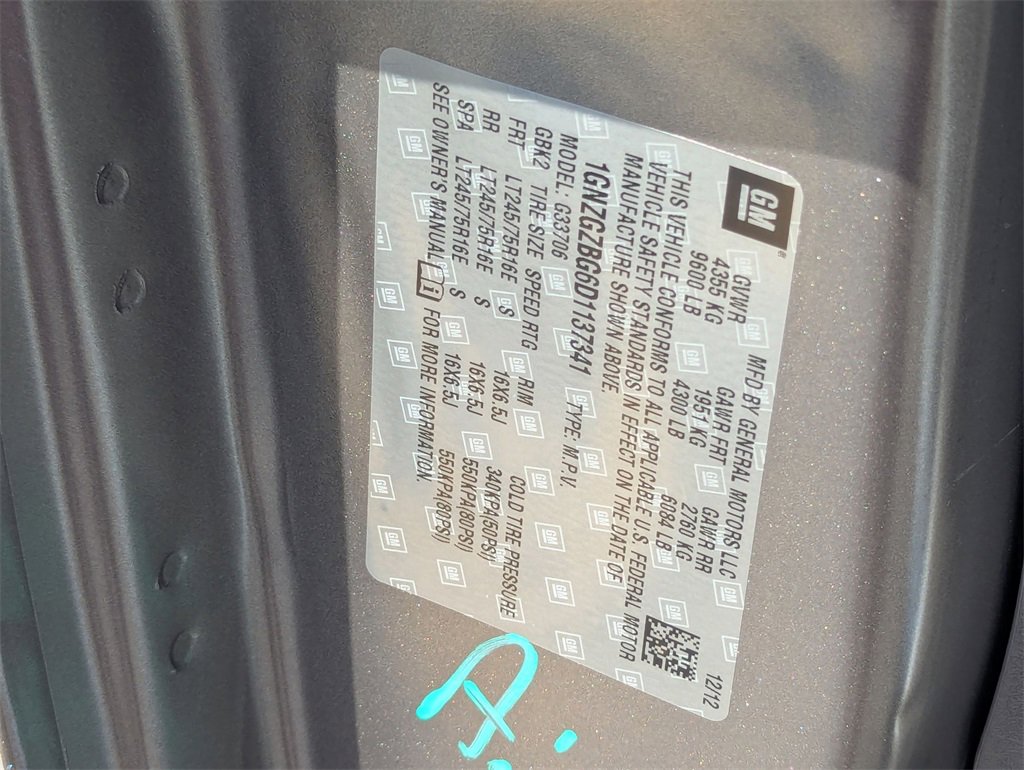 Used 2013 Chevrolet Express 3500 LS w/ Power Package image 24