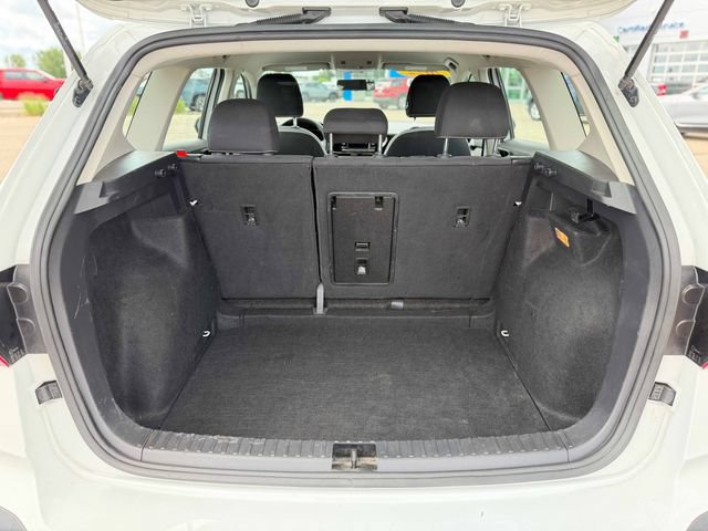 Used 2022 Volkswagen Taos S FWD image 15