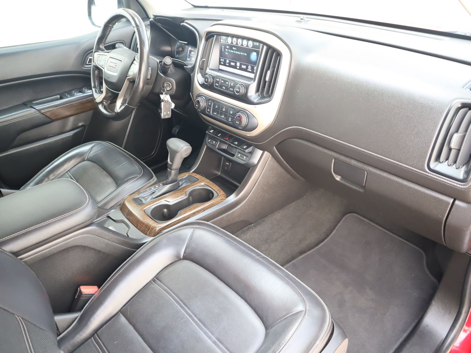 Used 2018 GMC Canyon Denali AWD/4WD image 48