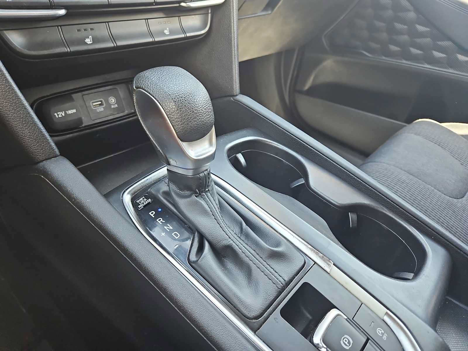 Used 2019 Hyundai Santa Fe SEL FWD image 32