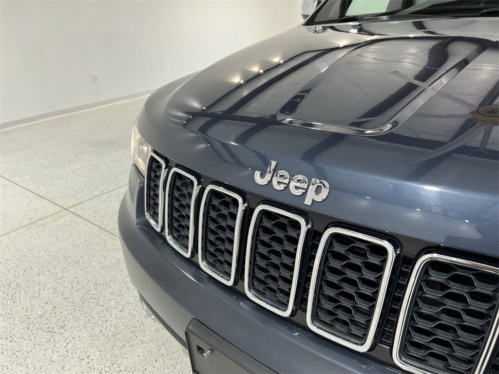 Used 2020 Jeep Grand Cherokee Limited w/ Luxury Group II image 29