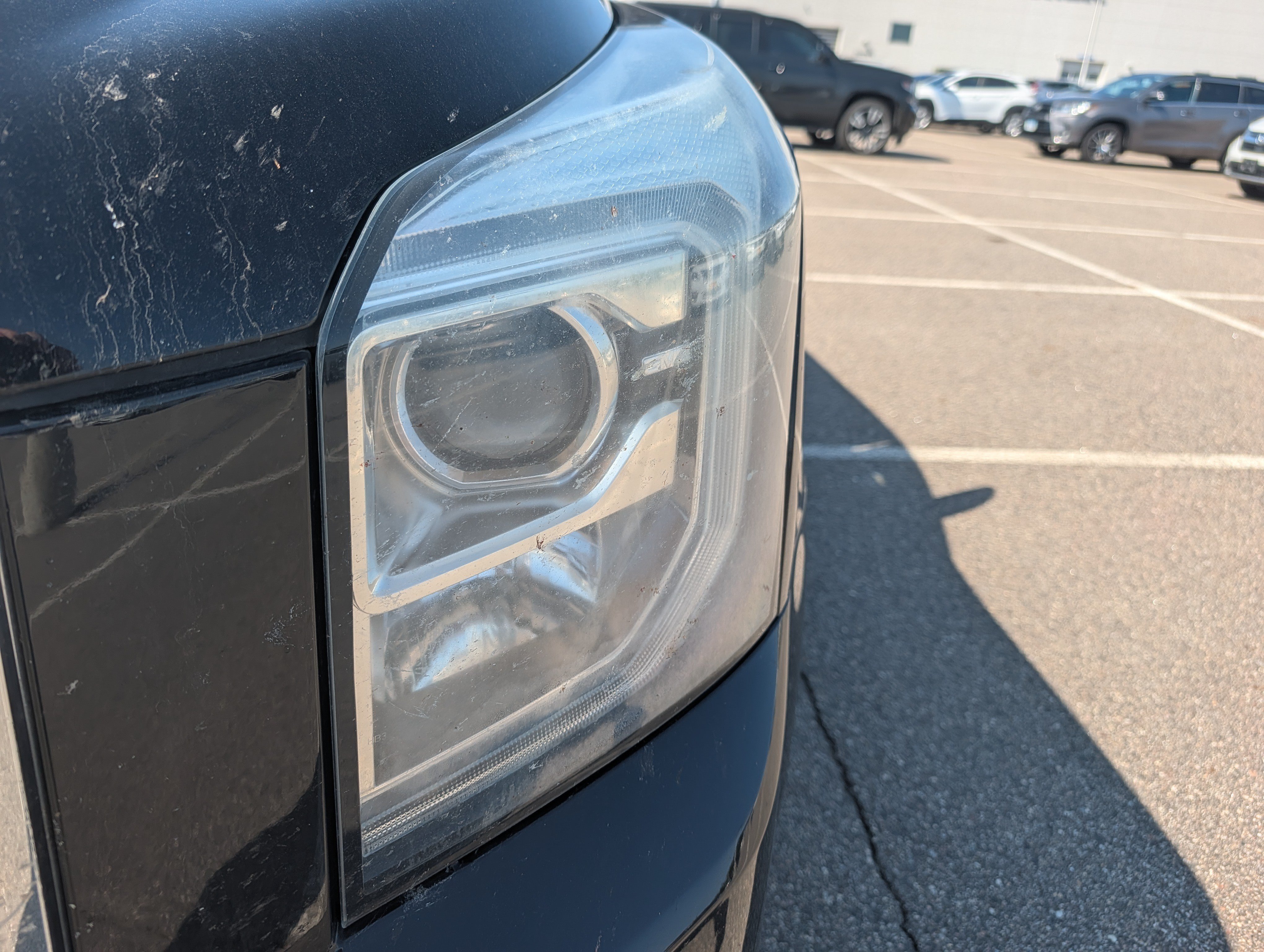 Used 2018 GMC Yukon XL SLT AWD/4WD image 7