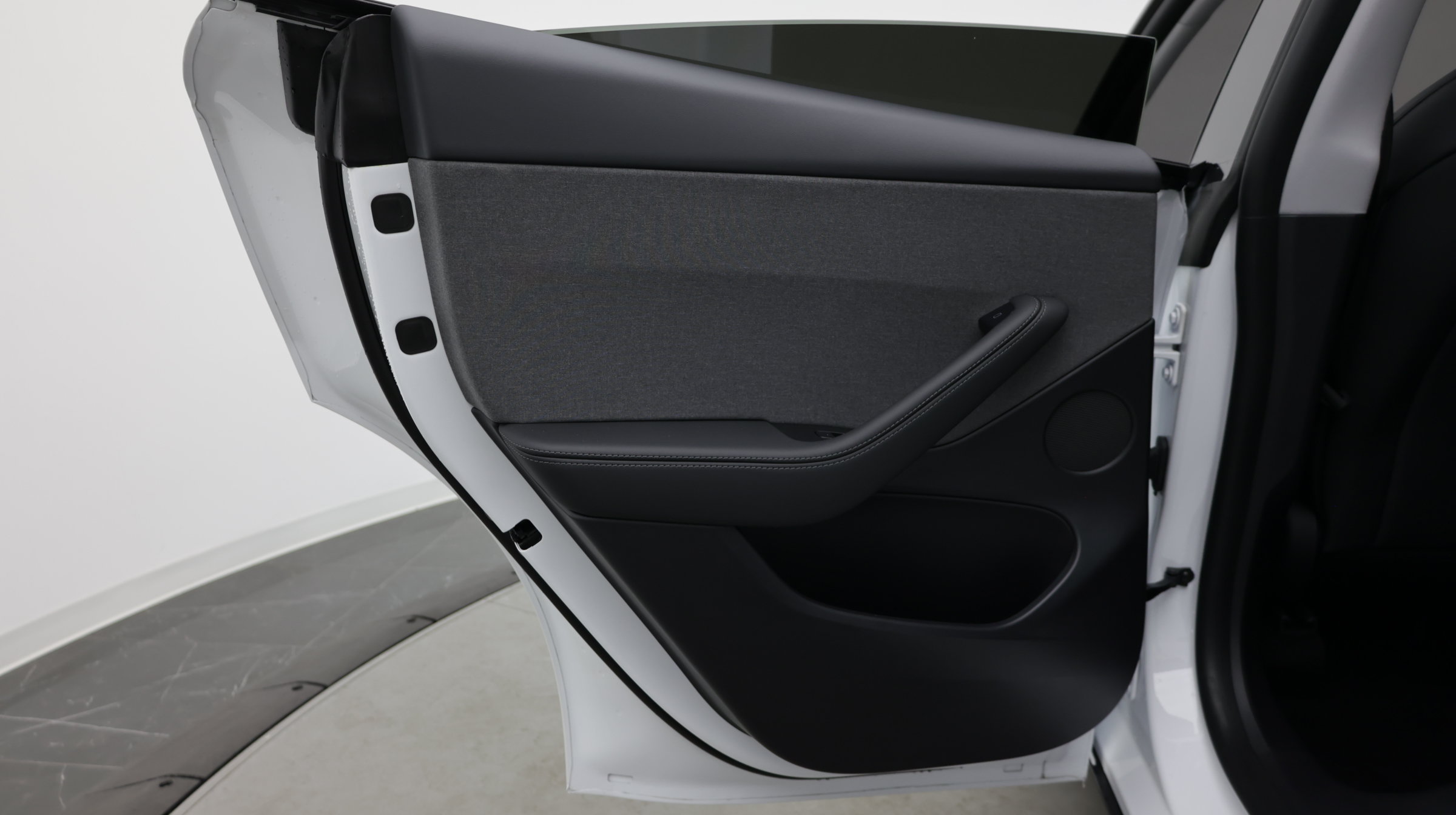 Used 2026 Tesla Model Y 2WD image 26