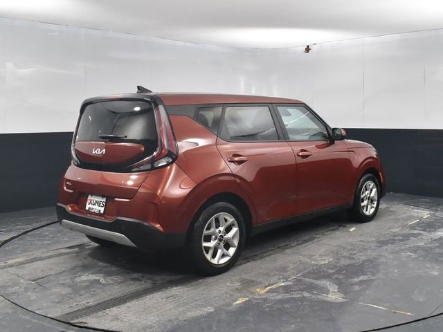 Used 2023 Kia Soul LX w/ Option Group 015 image 9