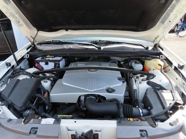 Used 2005 Cadillac SRX w/ 7-Passenger Value Package image 30