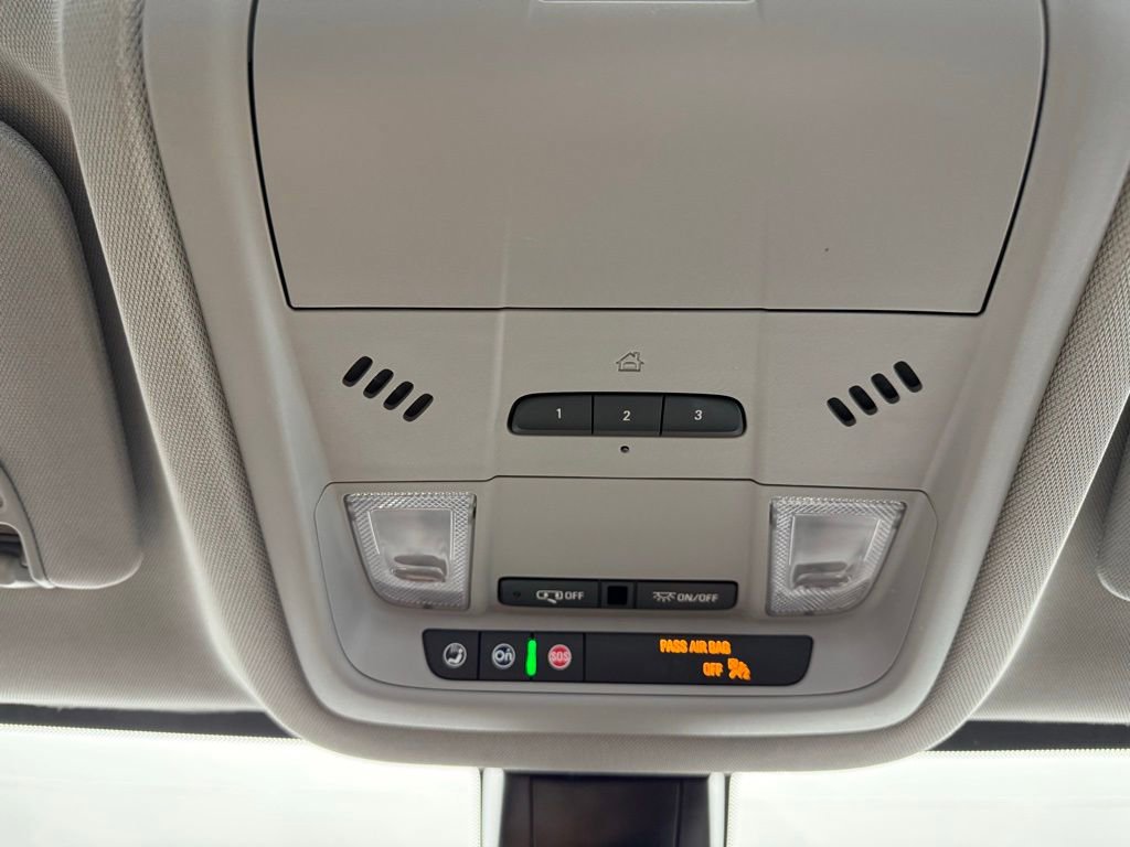 Used 2023 GMC Acadia SLT image 50