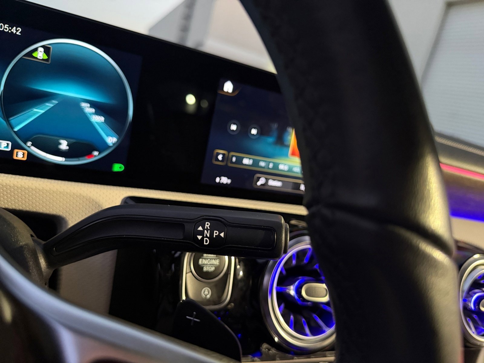 Used 2022 Mercedes-Benz CLA 250 image 36