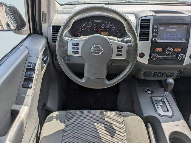 Used 2021 Nissan Frontier SV w/ Midnight Edition Floor Mats RWD image 16
