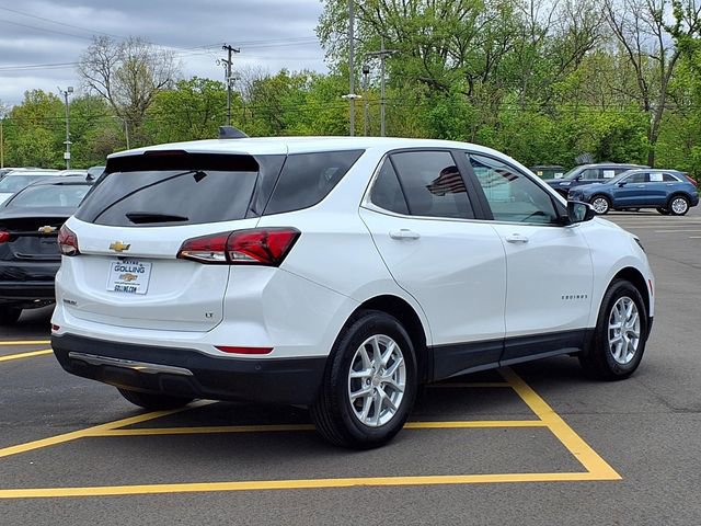 Used 2023 Chevrolet Equinox LT FWD image 2
