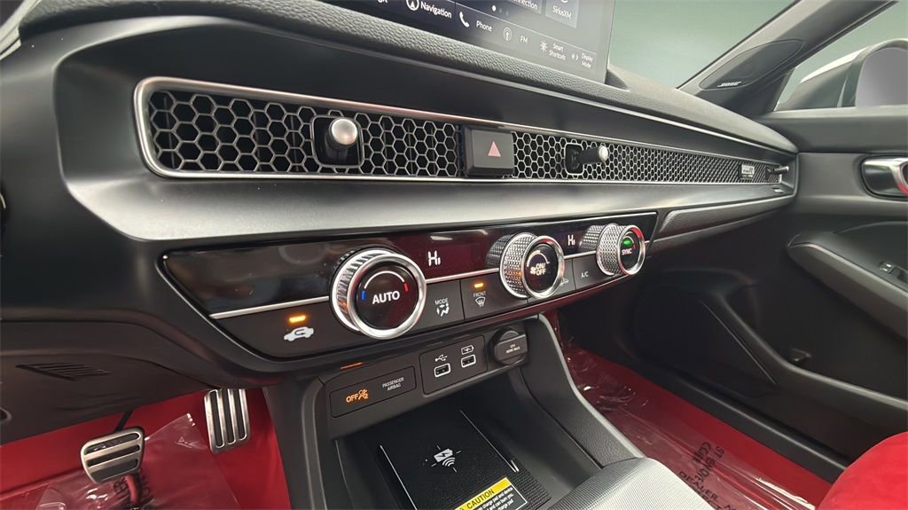 Used 2025 Honda Civic Type R image 24