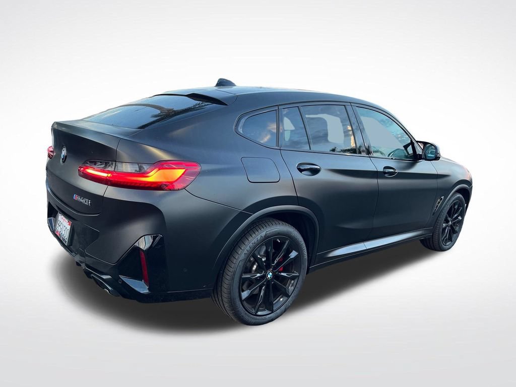 Used 2025 BMW X4 M40i w/ Premium Package AWD/4WD image 5