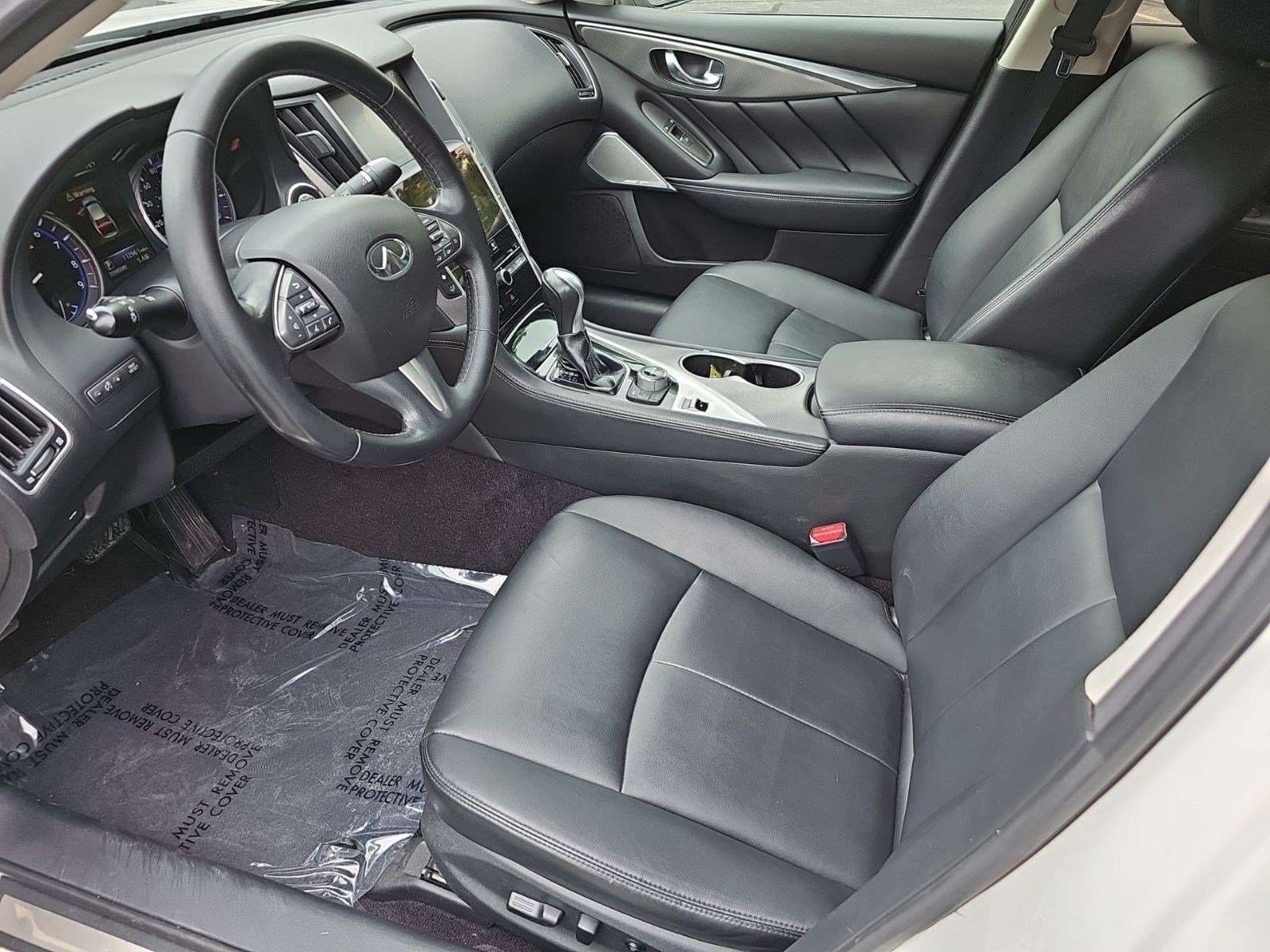 Used 2017 INFINITI Q50 3.0t Premium RWD image 18