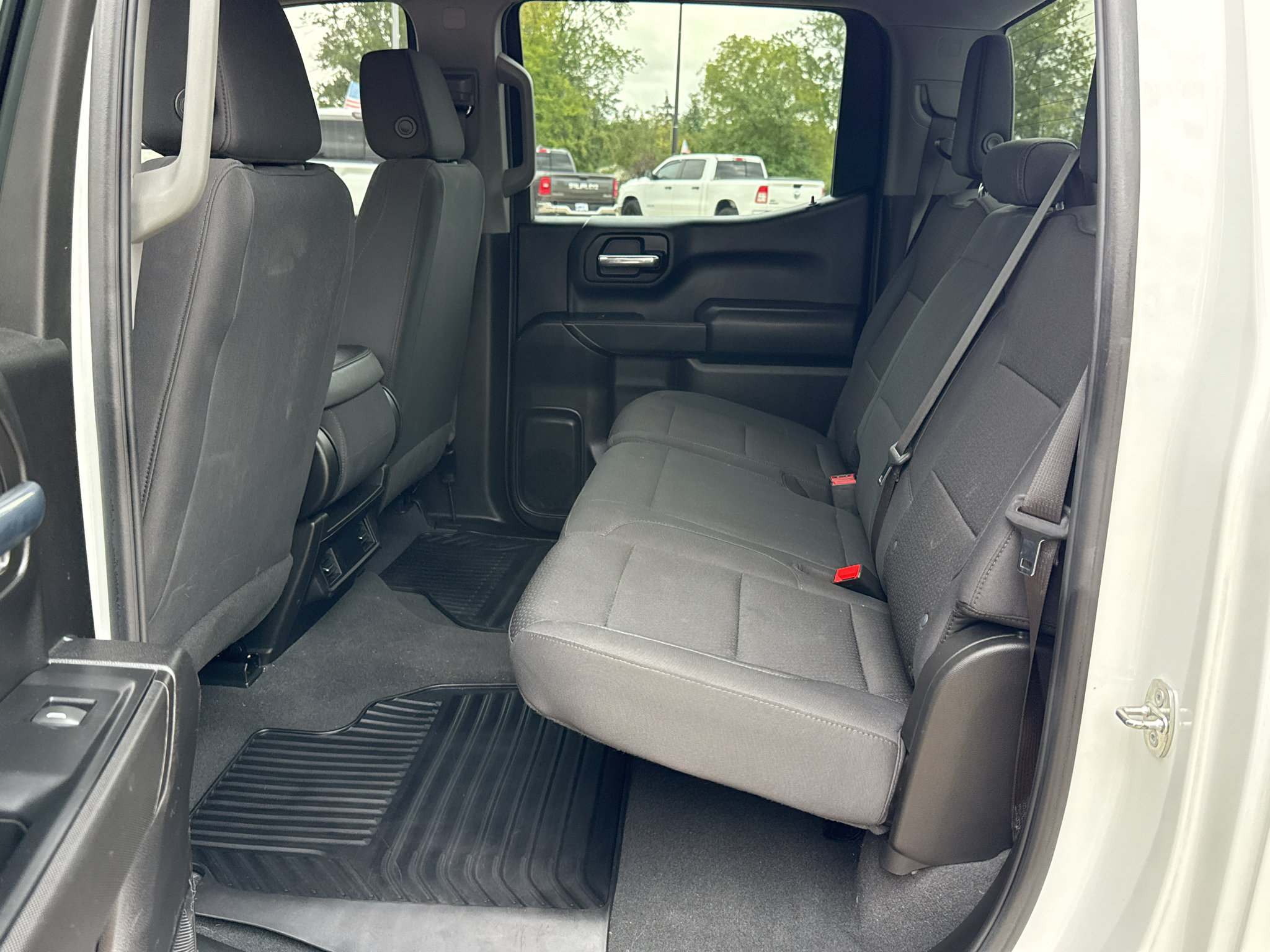Used 2024 GMC Sierra 1500 Pro w/ Graphite Edition AWD/4WD image 31