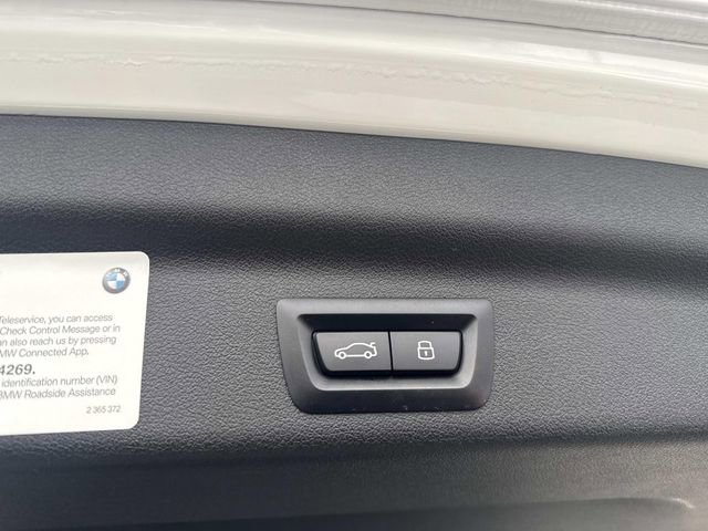 Used 2023 BMW X1 xDrive28i image 10