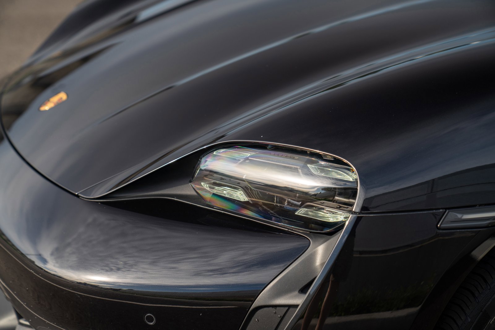 Certified 2021 Porsche Taycan Turbo S image 28