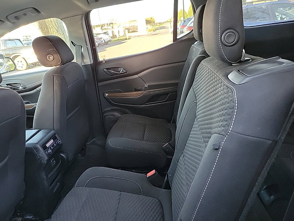 Used 2019 GMC Acadia SLE w/ LPO, Floor Liner Package FWD image 13