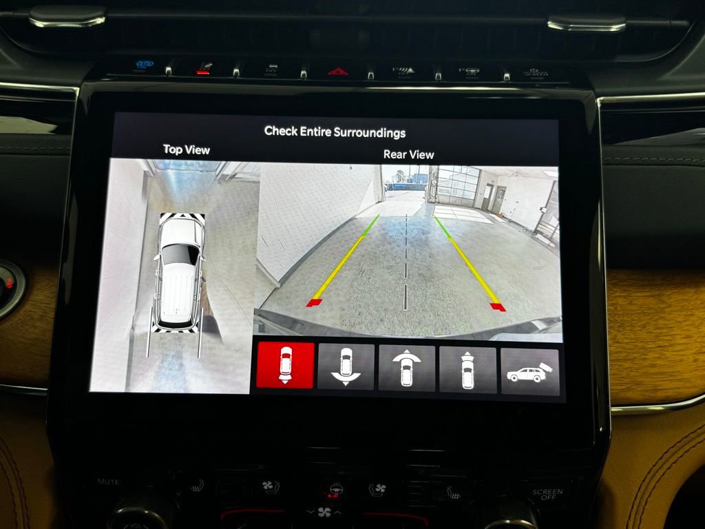 Certified 2023 Jeep Grand Cherokee Summit image 20