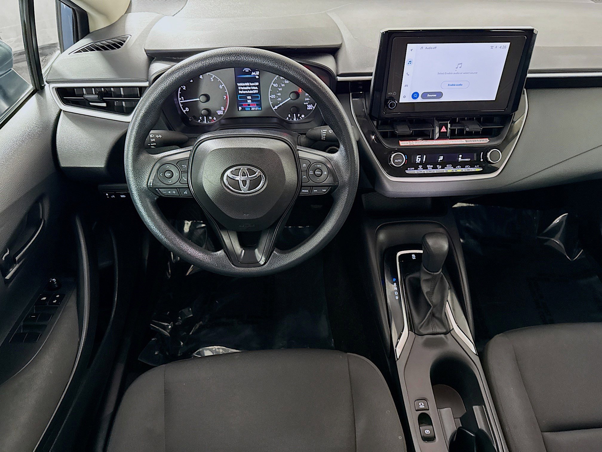 Used 2025 Toyota Corolla LE w/ Convenience Package FWD image 17