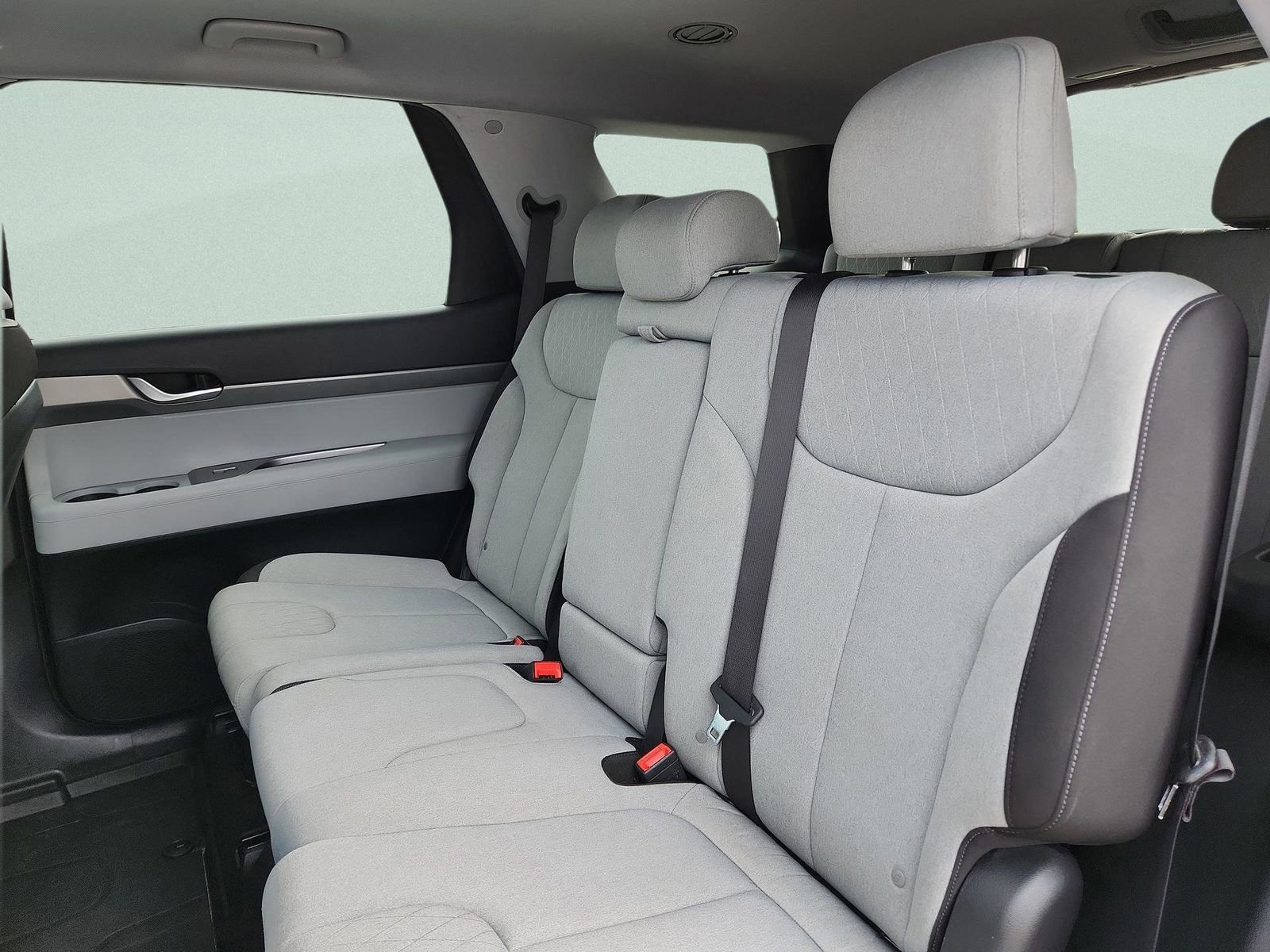 Used 2021 Hyundai Palisade SE image 15