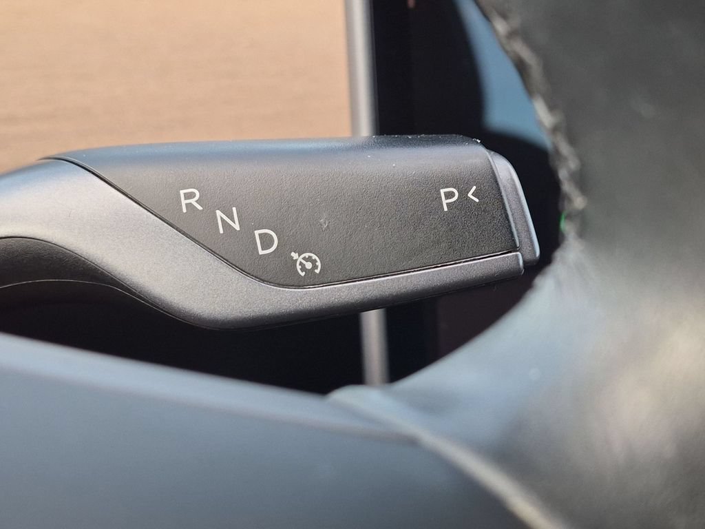 Used 2018 Tesla Model 3 Long Range AWD/4WD image 27