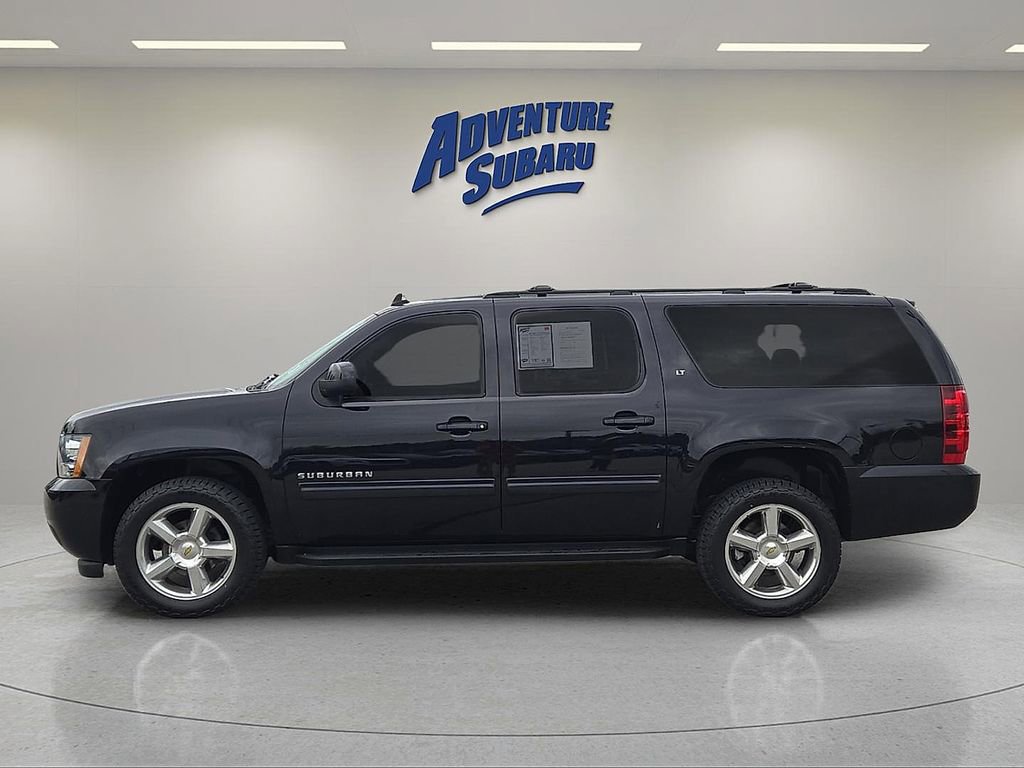 Used 2014 Chevrolet Suburban LT image 4
