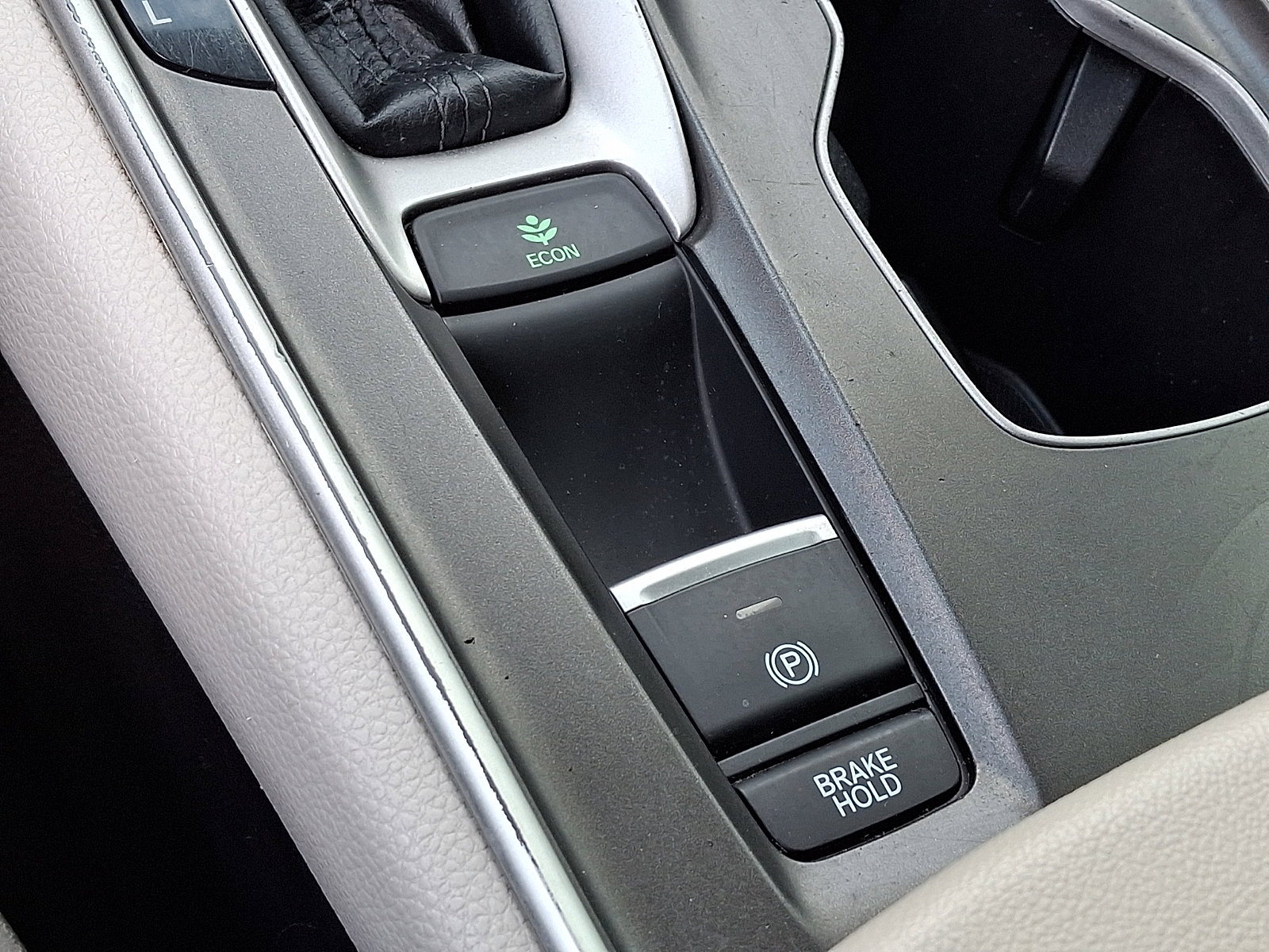Used 2019 Honda Accord LX image 22