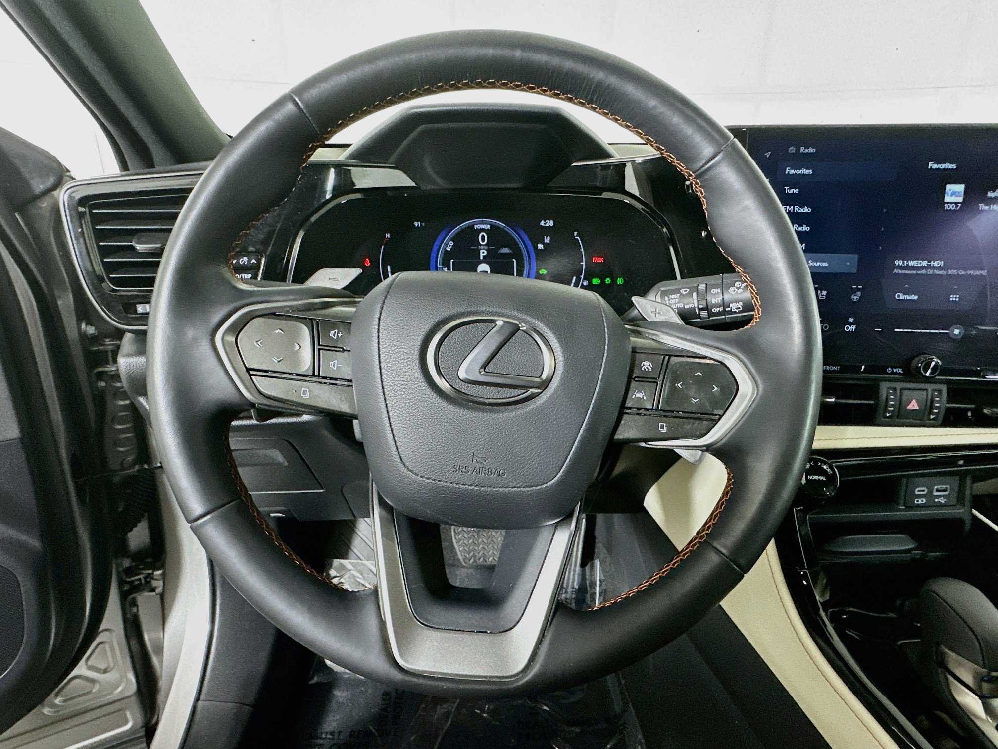 Used 2024 Lexus NX 350h AWD image 15
