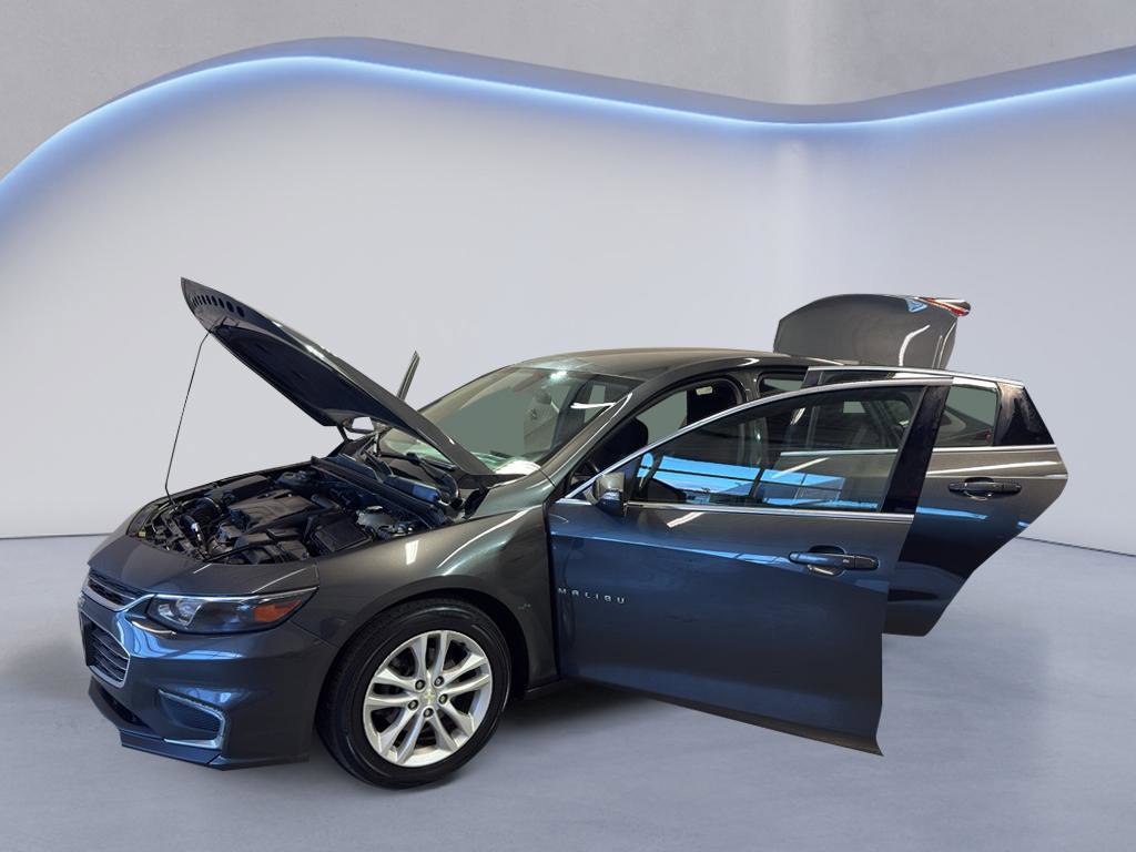 Used 2016 Chevrolet Malibu LT image 10