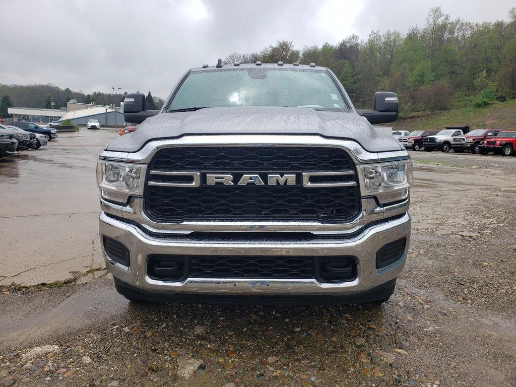 Certified 2024 RAM 3500 Tradesman w/ Chrome Appearance Group AWD/4WD image 9