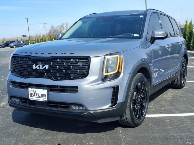 Used 2022 Kia Telluride SX w/ SX Prestige Package image 2