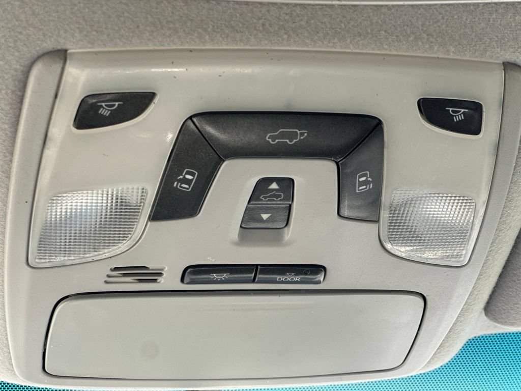 Used 2011 Toyota Sienna SE w/ Preferred Pkg FWD image 26