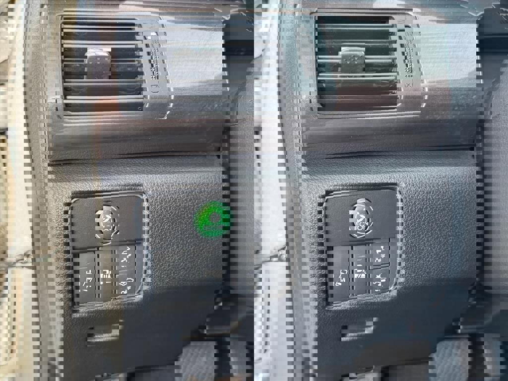 Used 2017 Honda Accord Touring image 18