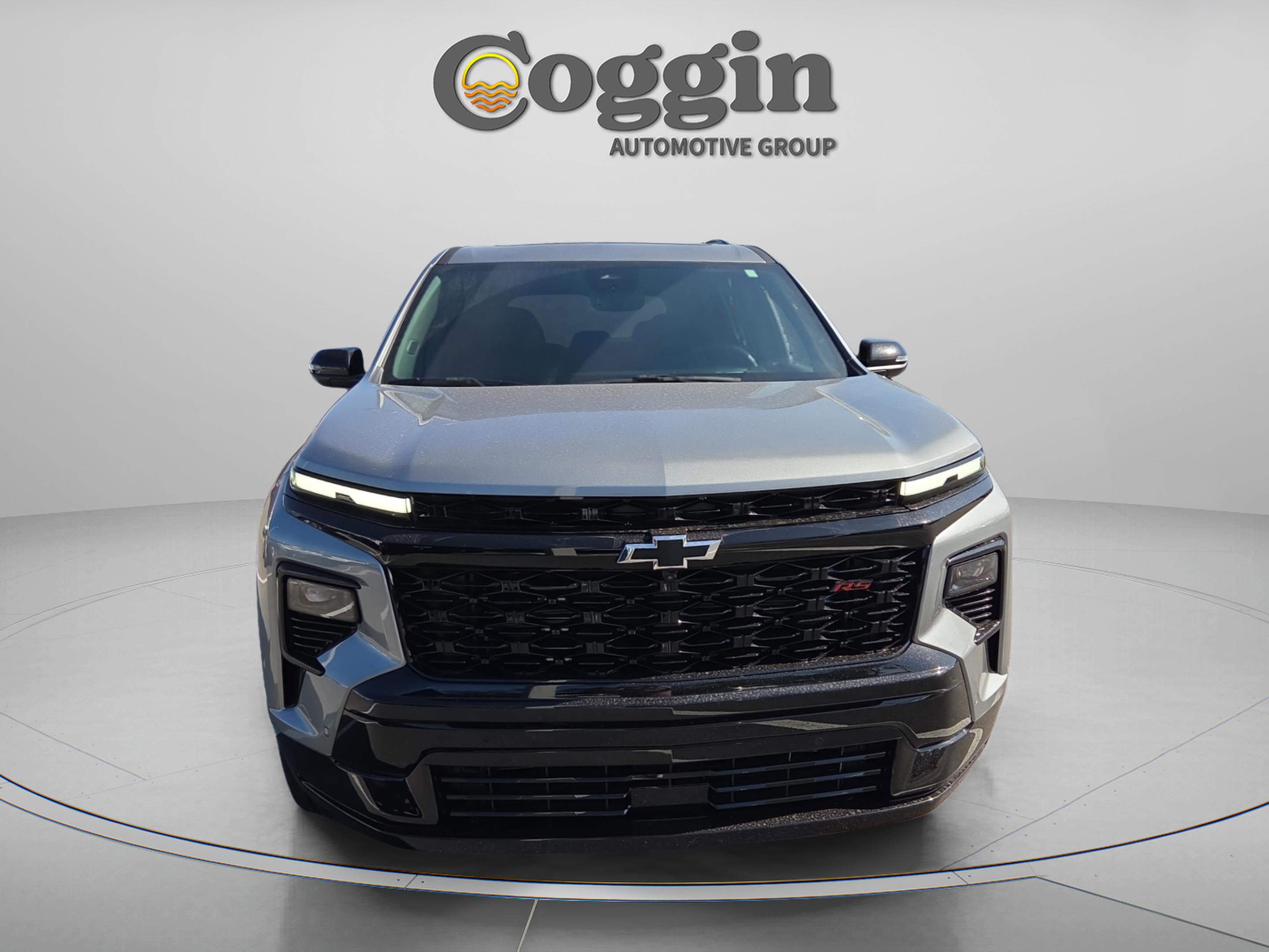 New 2026 Chevrolet Traverse RS w/ LPO, Floor Liner Package AWD/4WD image 8