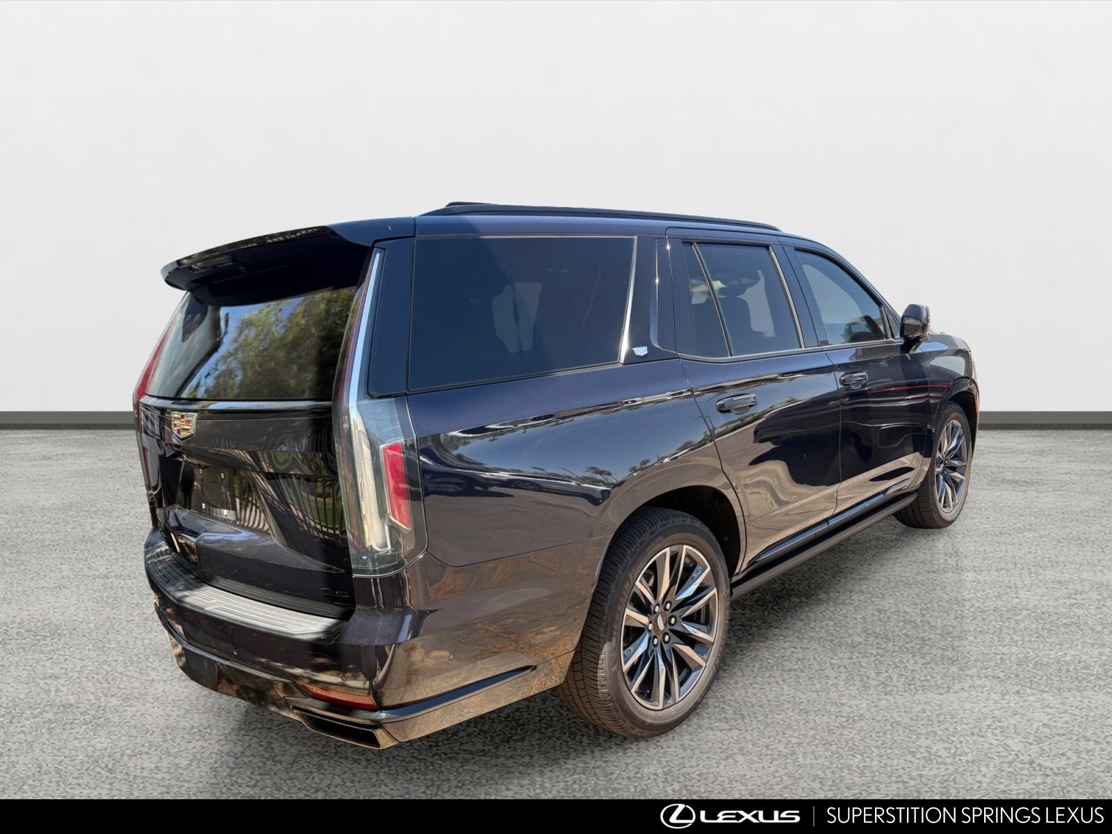 Used 2021 Cadillac Escalade Sport w/ Driver Assist Tech Package AWD/4WD image 3
