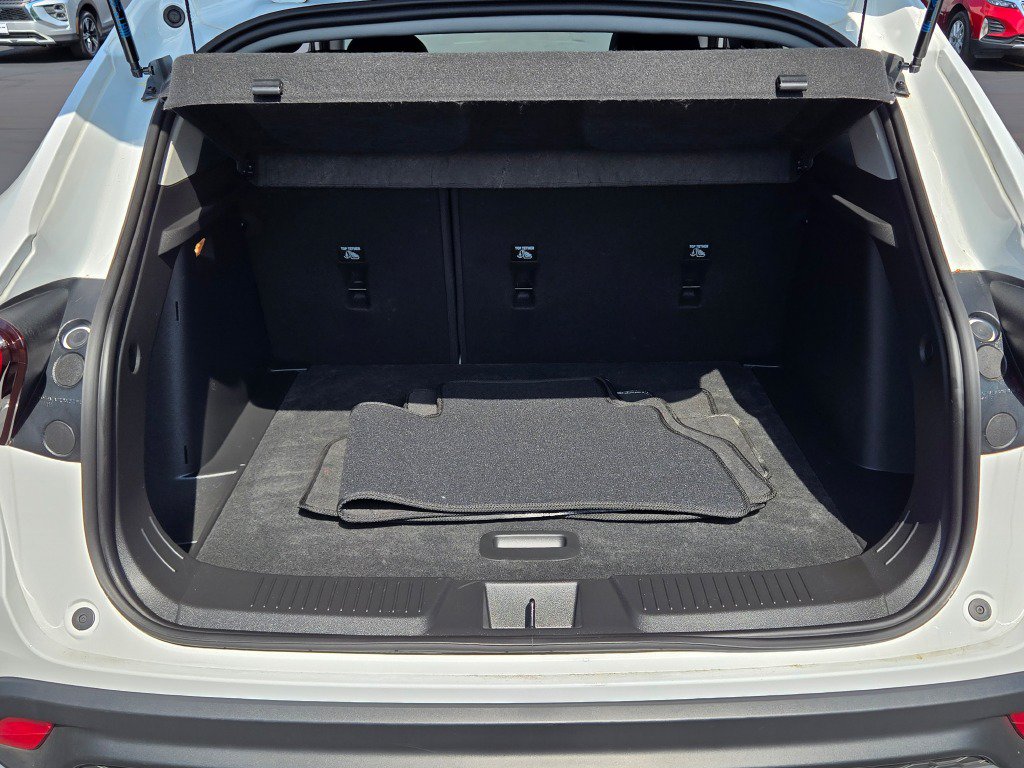Certified 2026 Chevrolet Trax LT FWD image 13