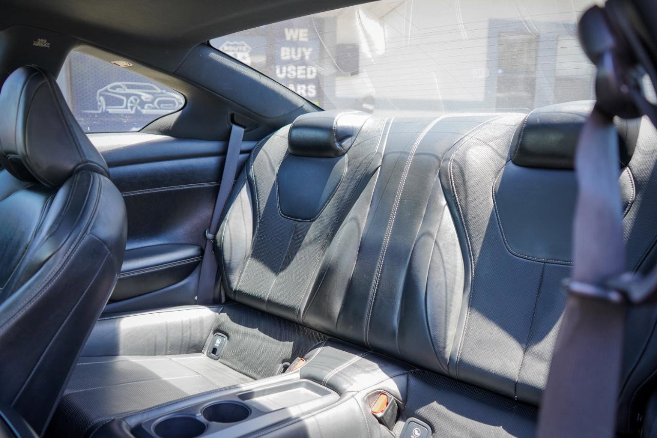 Used 2018 INFINITI Q60 Red Sport 400 w/ Sensory Package 3.0T Sport RWD image 16