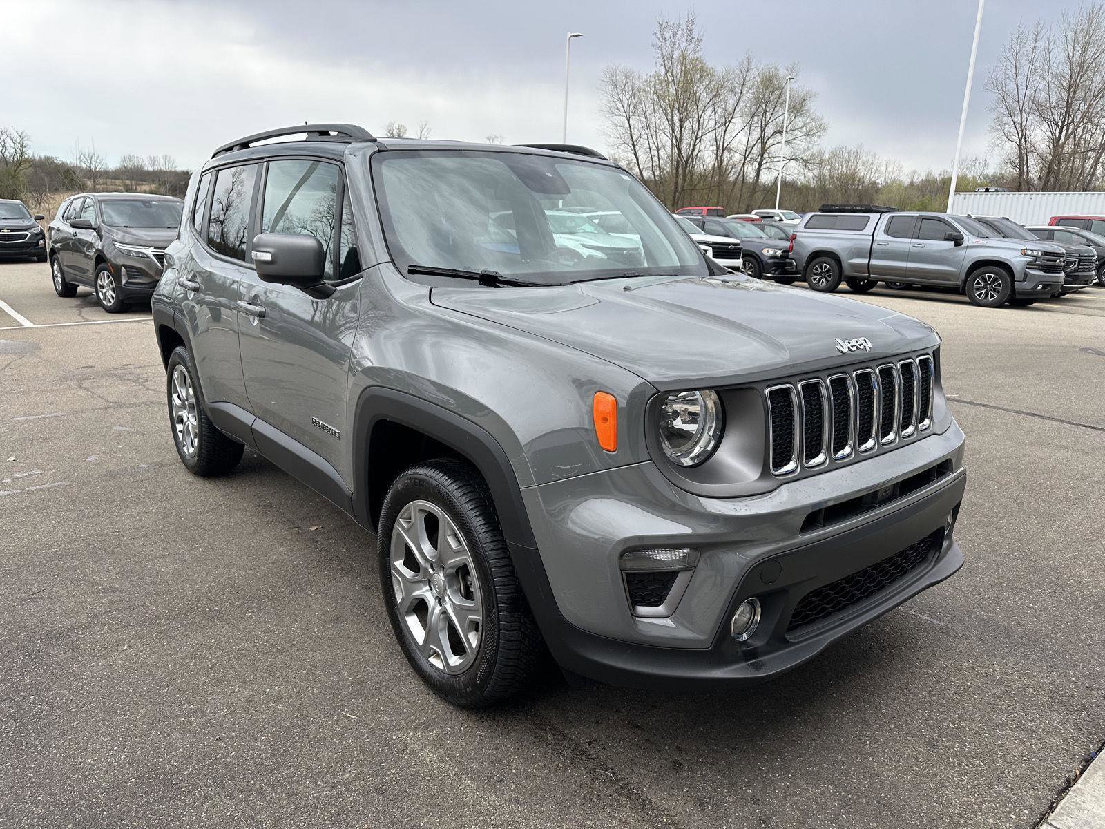 Used 2020 Jeep Renegade Limited AWD/4WD image 13